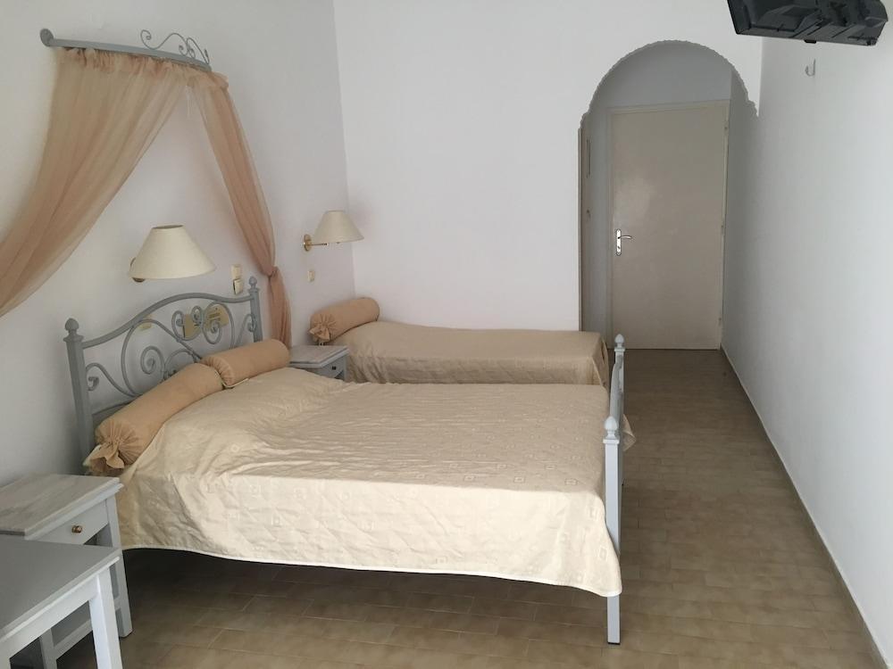 מלון Kamári Avraki מראה חיצוני תמונה